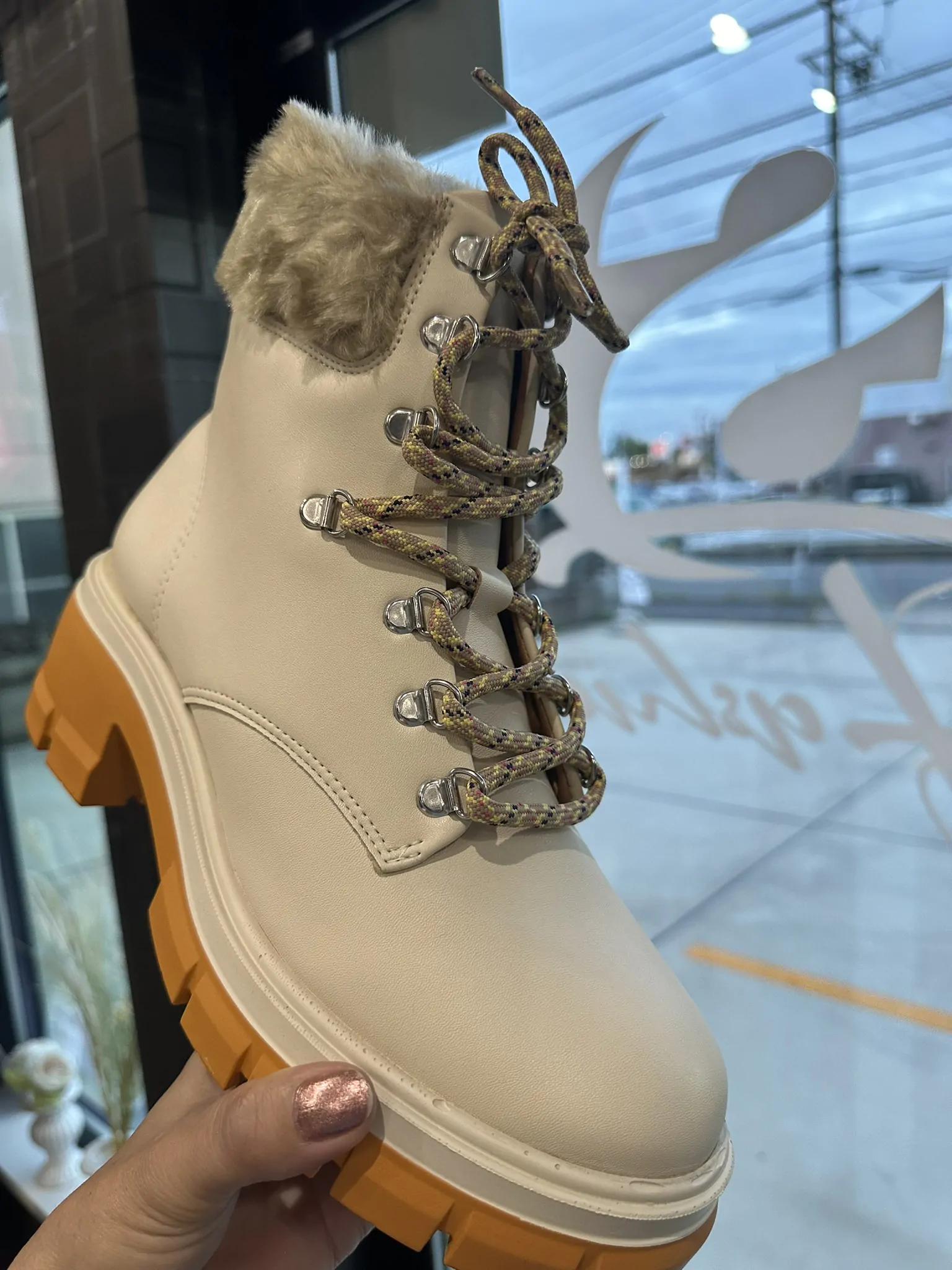 Bota Coturno Vizzano Tratorado Feminino 3087.202