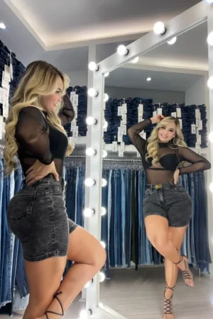 Short Jeans Feminino Meia Coxa – Models – SH283-01